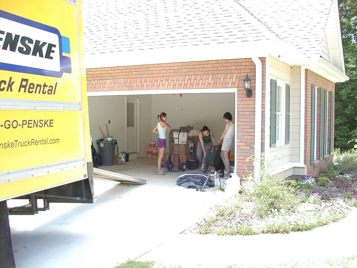 River Ridge Moving Away
