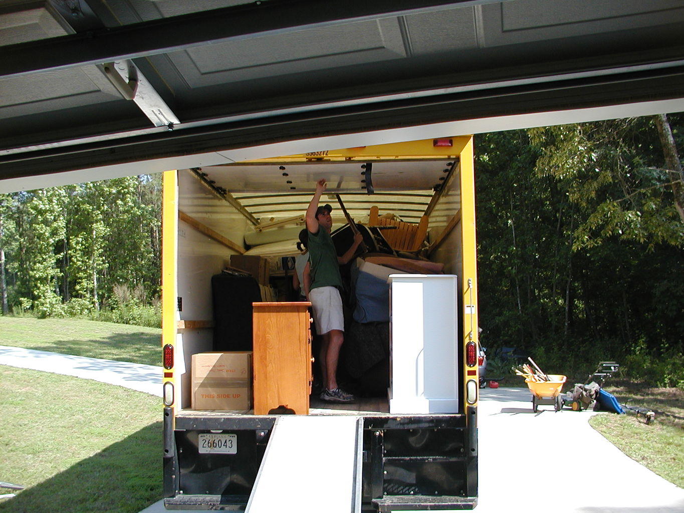 River Ridge Moving Away
