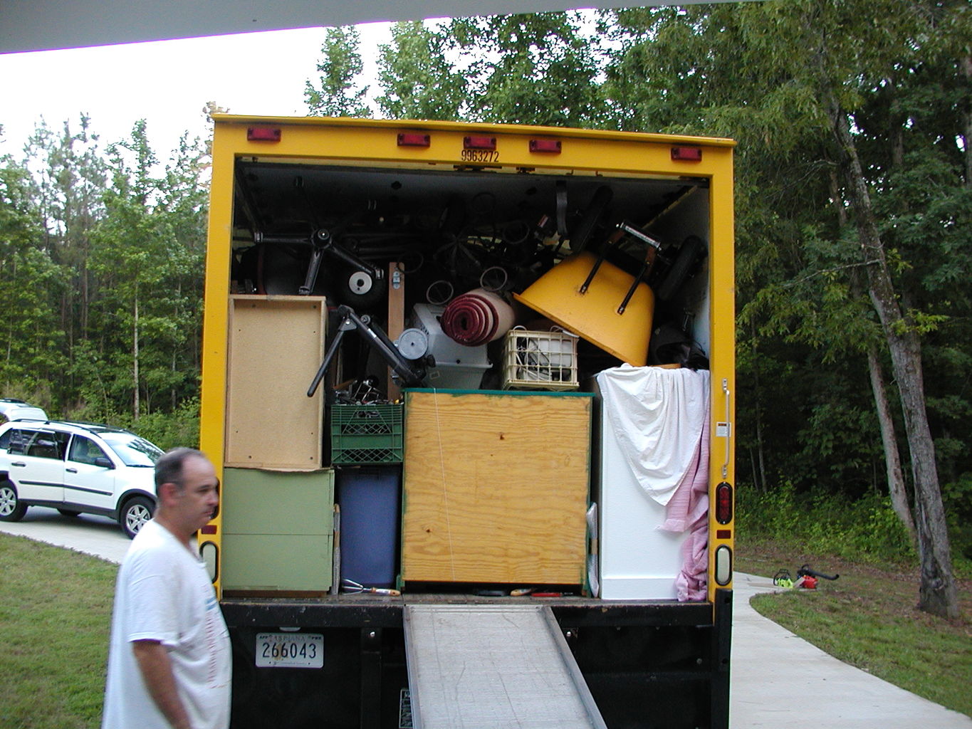 River Ridge Moving Away
