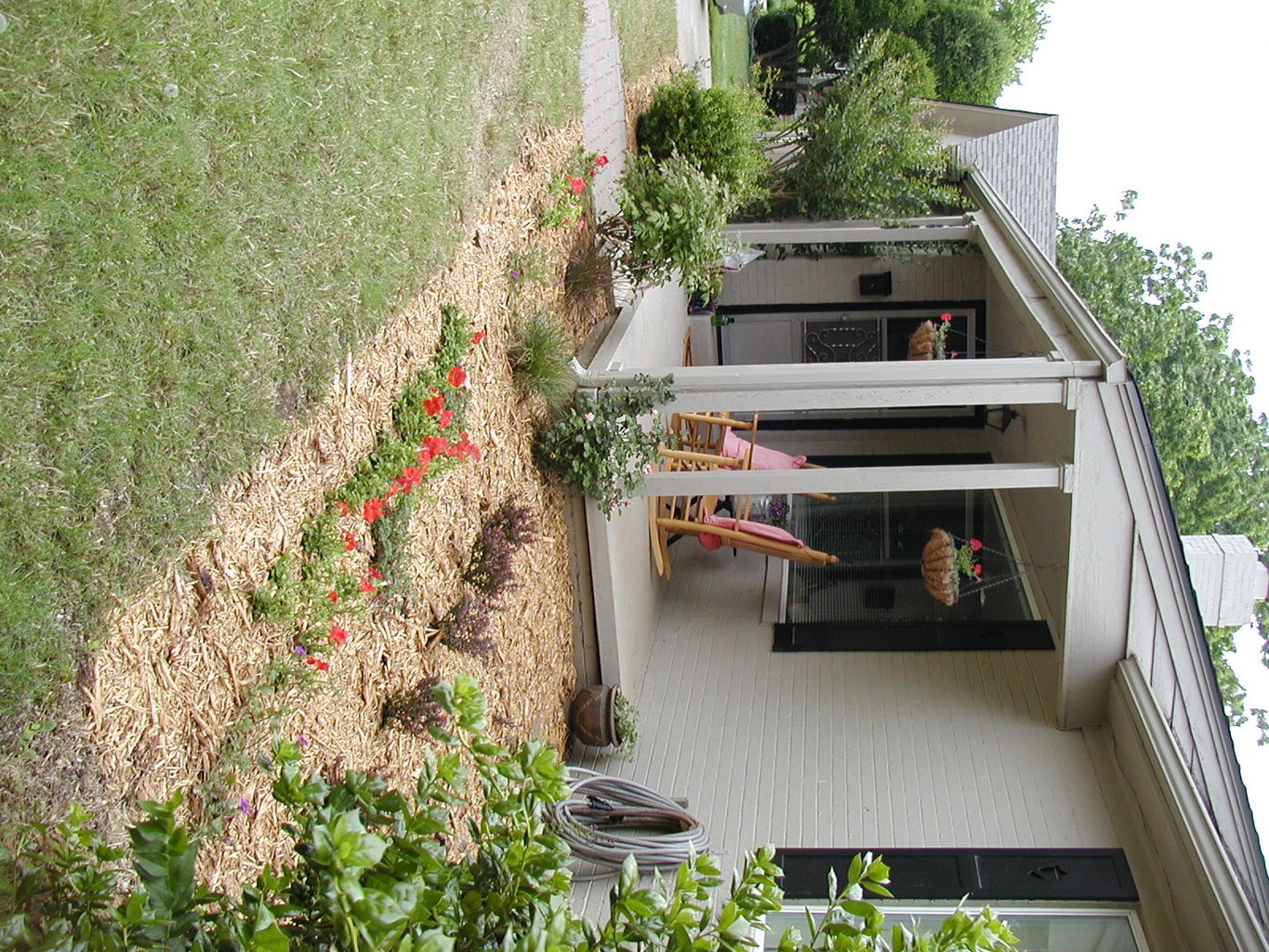 Guilford Lane House - Outside
