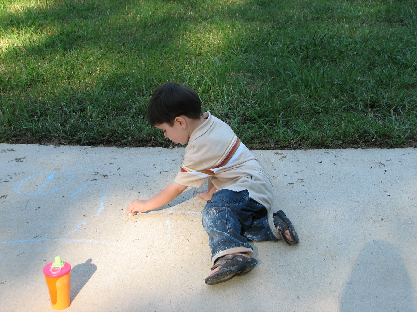 James and Mommy drawing Sidewalk Art

