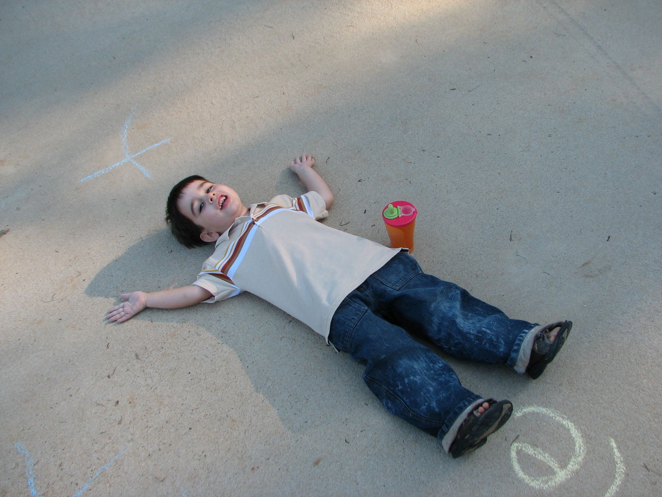 James and Mommy drawing Sidewalk Art
