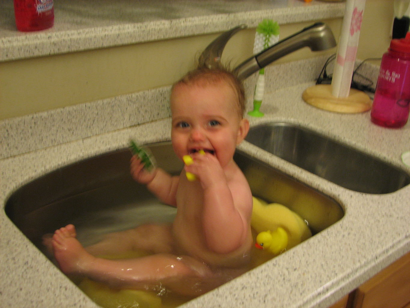 Hazel Bathtime