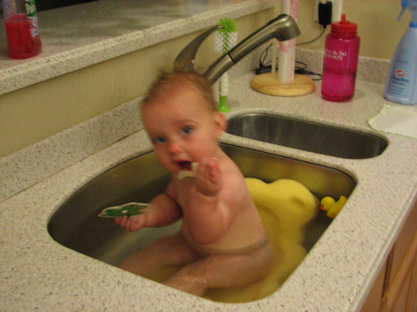 Hazel Bathtime