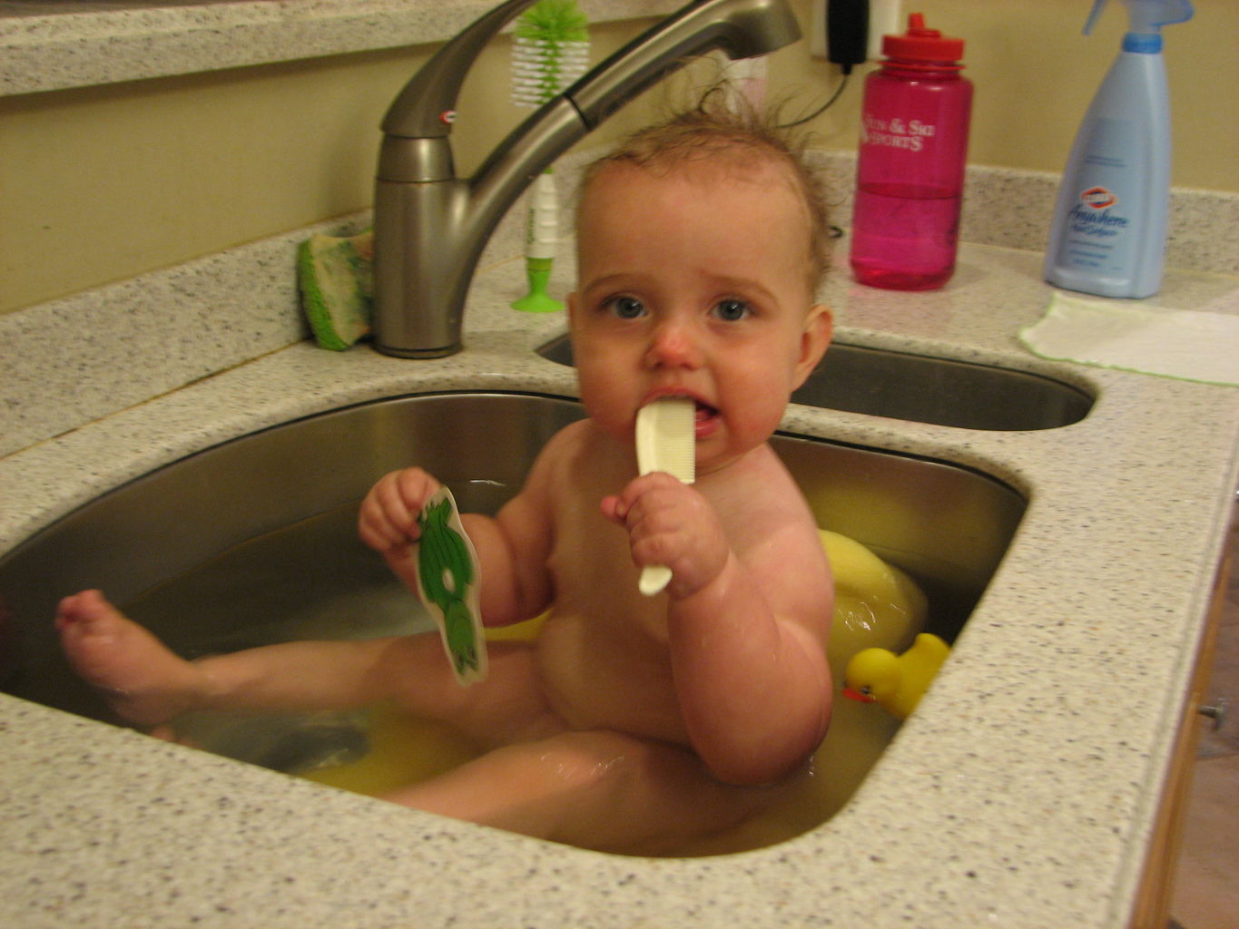Hazel Bathtime