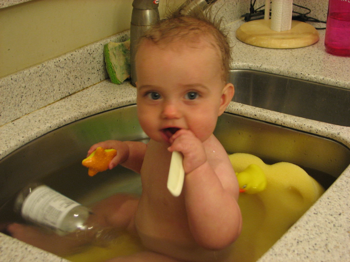 Hazel Bathtime