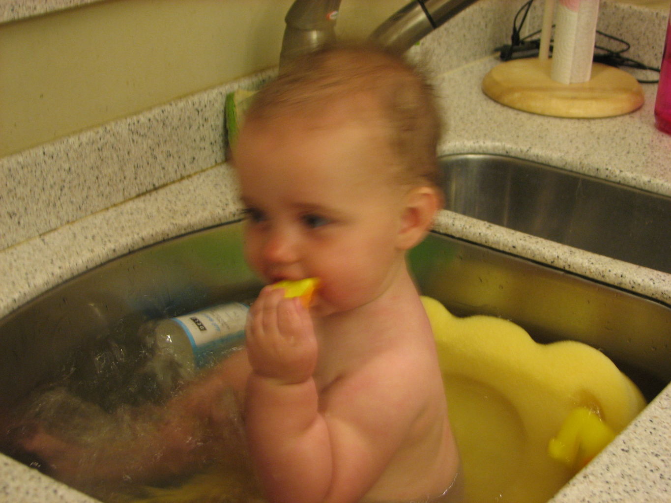 Hazel Bathtime