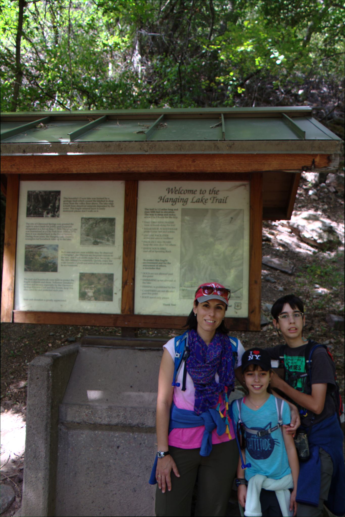 Hanging Lake Trail