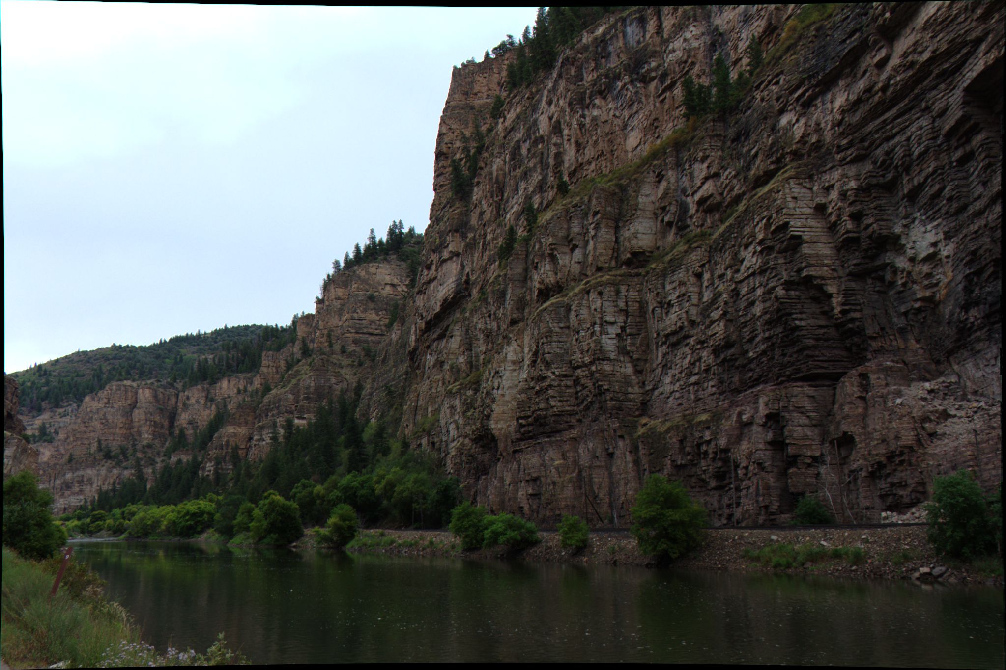 Hanging Lake Trail