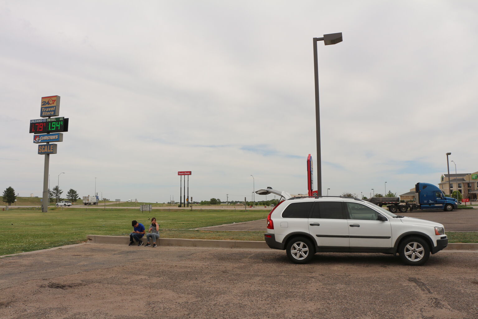 Photo 6 of 26