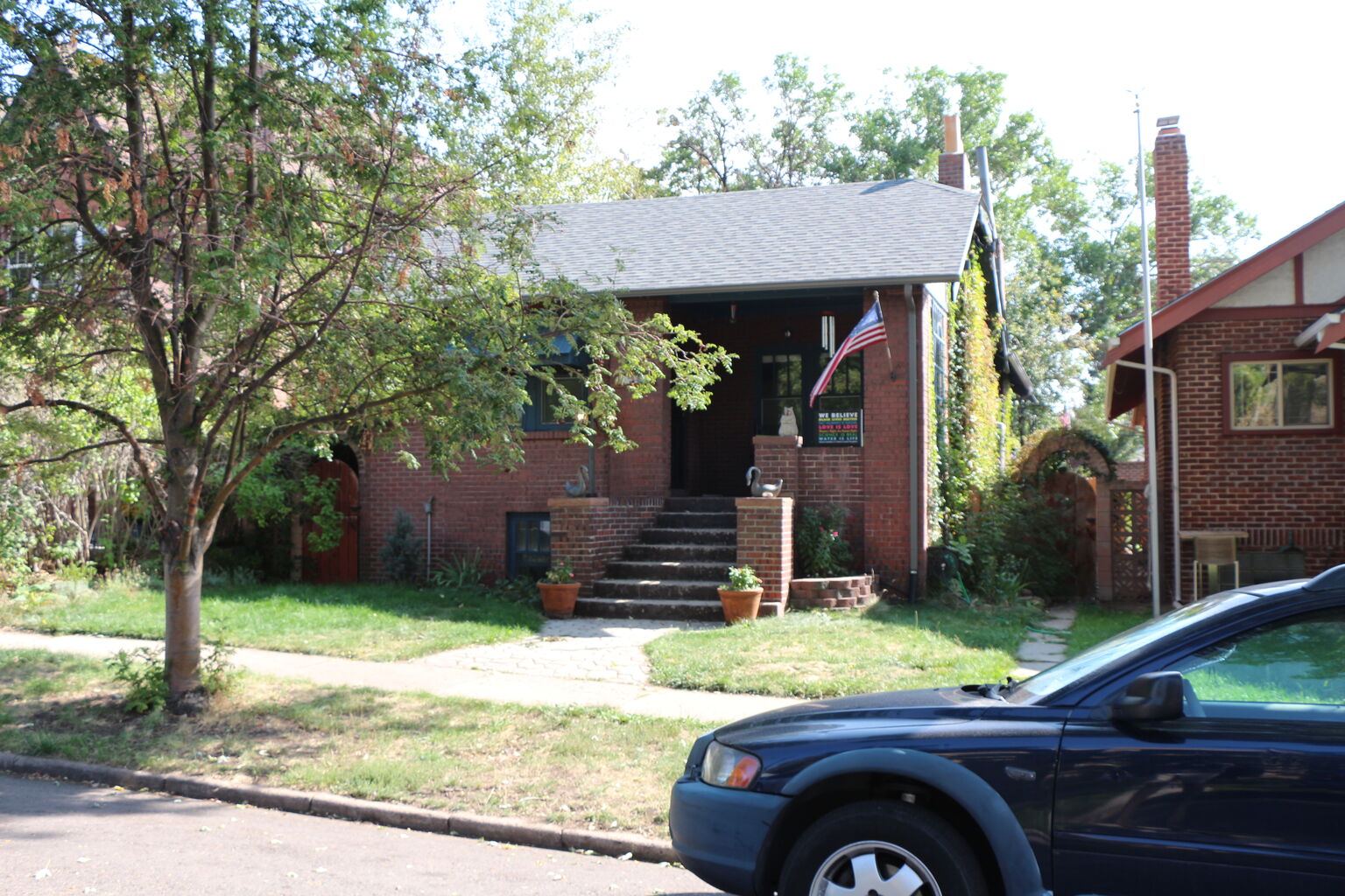 Photo 1 of 6